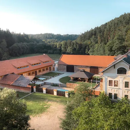 Hotel Mlýn Davídkov Hryzely